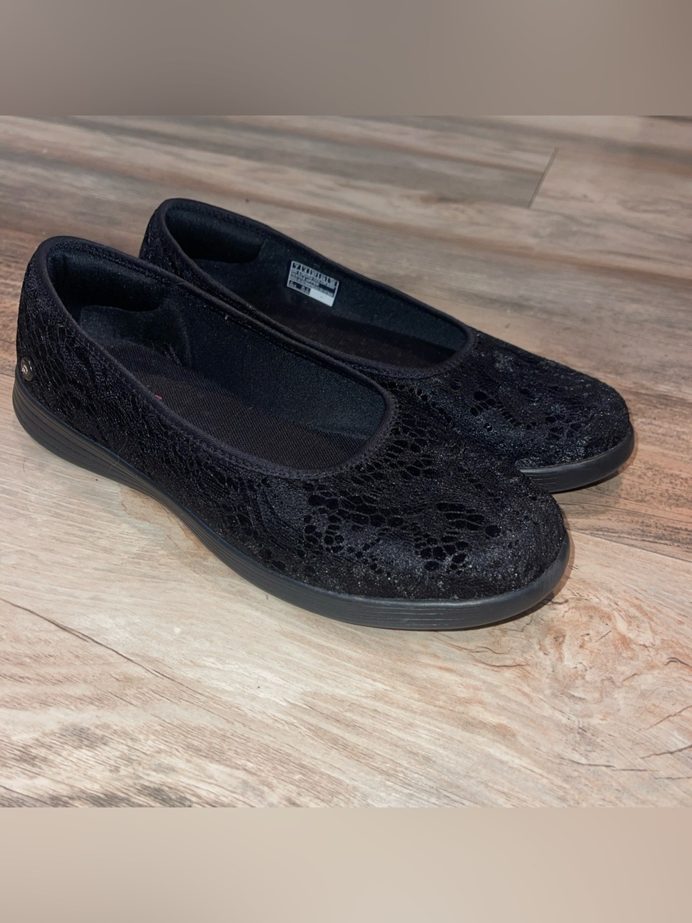 Skechers On The Go Womens 7 Black Slip On Goga Mat Velvet Texture Comfort Flats